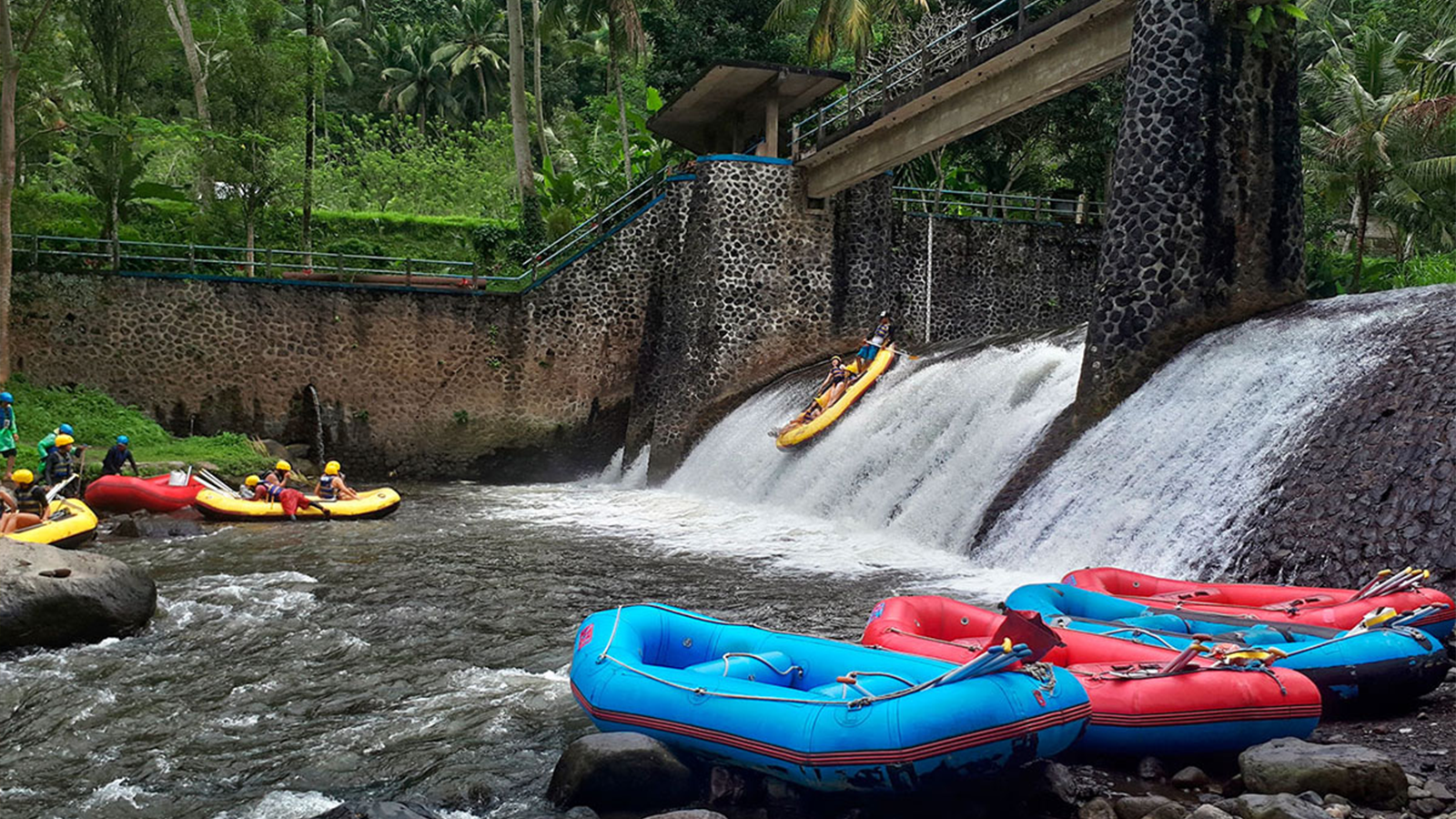 Arung Jeram Telaga Waja Bali Timur - Gallery 4