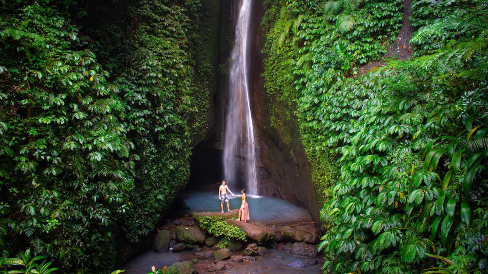Temukan Air Terjun Tersembunyi, Teras Sawah Situs Warisan Dunia UNESCO, dan Kuil di Pegunungan - Gallery 1